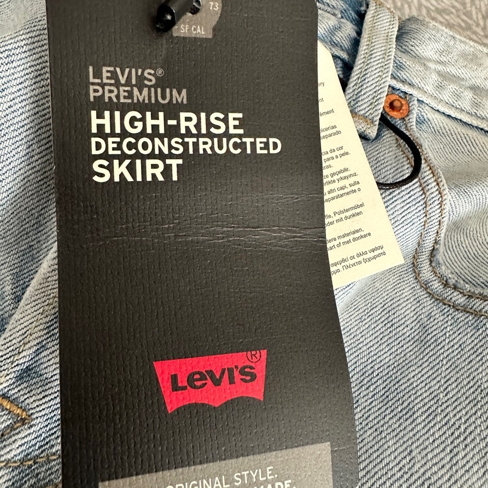 Levi's Sky Blue Mini Denim Skirt - Picture 8 of 8